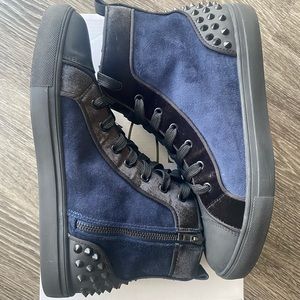 Steve Madden Royal Blue/Black Shoe’s
